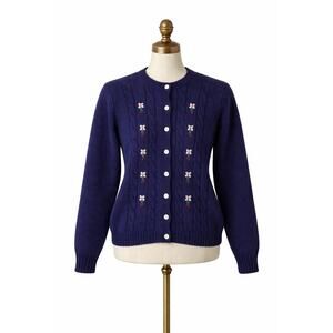 VTG Rare 80’s LL Bean Wool Cardigan Sweater Navy Blue Floral Embroidered M‎